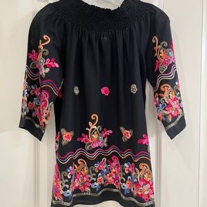Studio West Apparel Embroidered BOHO Off The Shoulder Top Blouse--Size Small